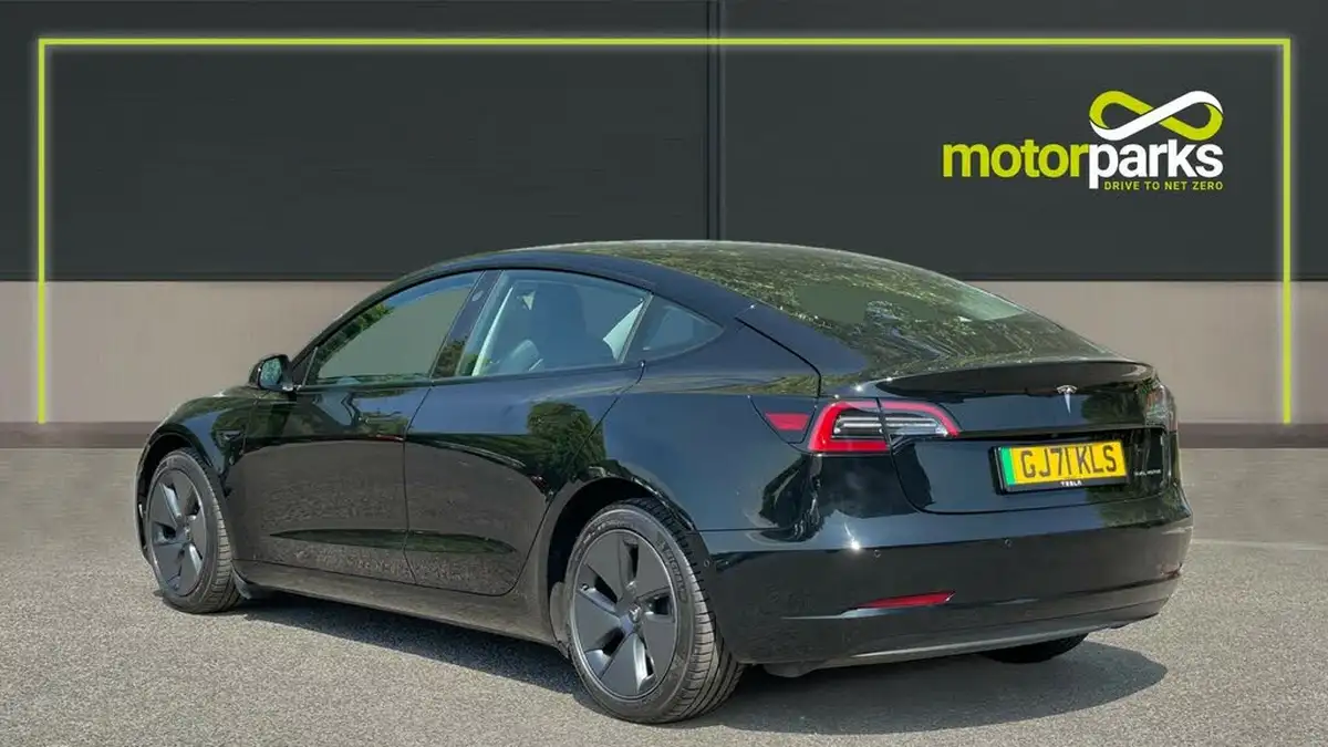 2021-tesla-model-3-e-long-range-awd-big-4