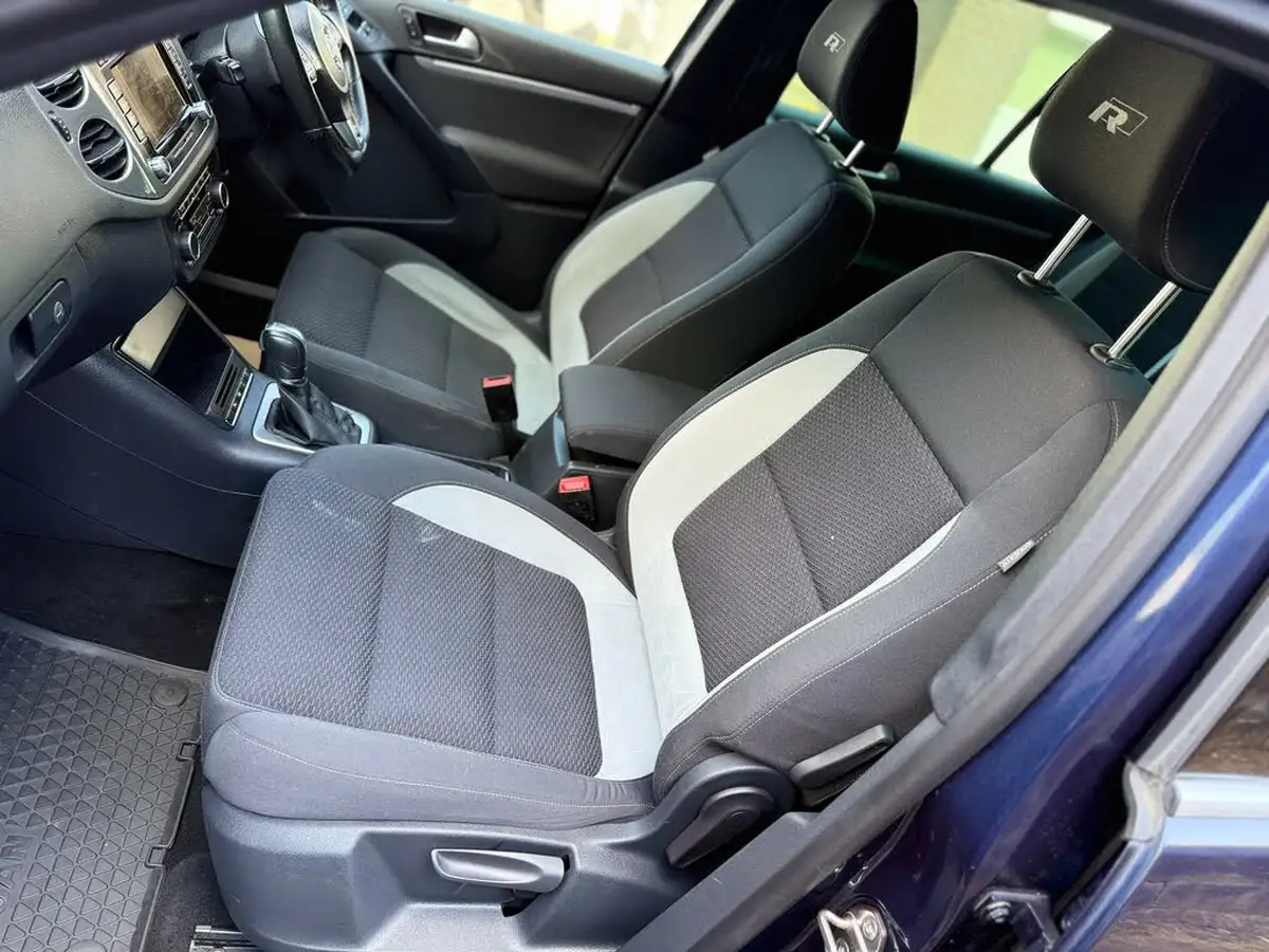 2015-volkswagen-tiguan-20tdi-r-line-140ps-4motion-r-line-bmt-ss-dsg-big-46