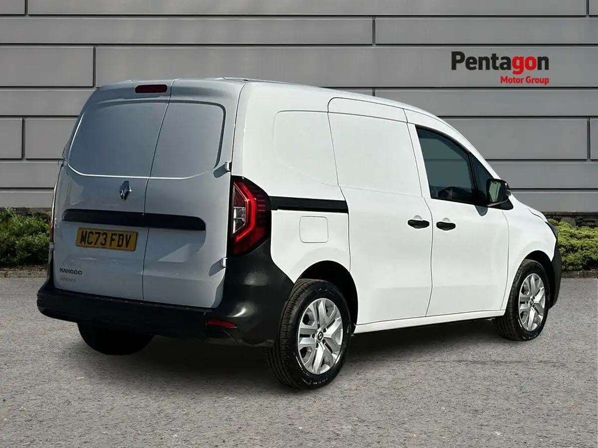 2023-renault-kangoo-15dci-ml19-95-advance-big-4