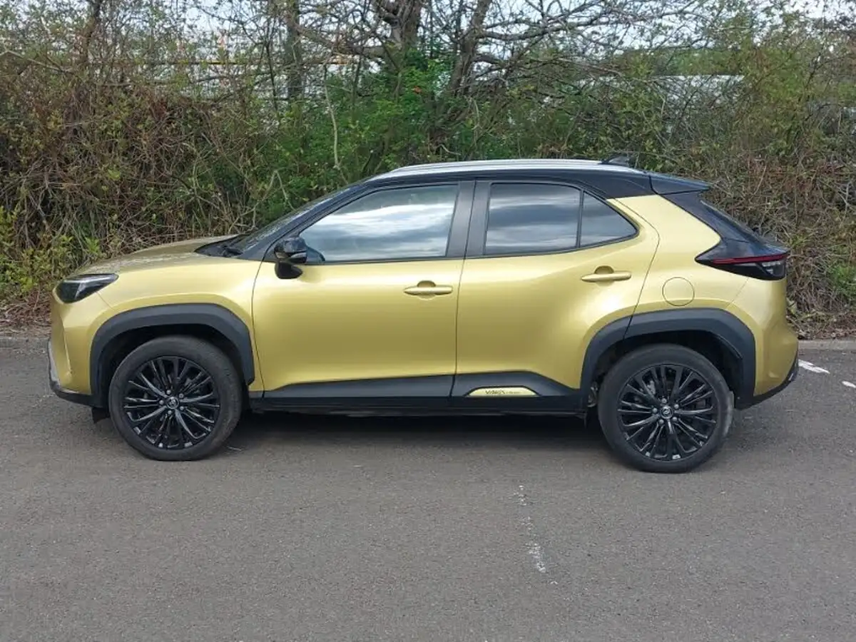 2022-toyota-yaris-cross-15-vvt-i-dynamic-big-3