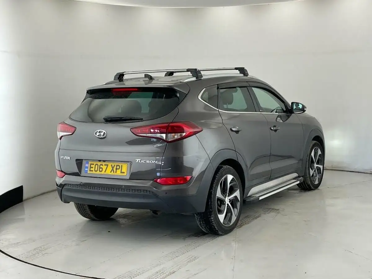 2017-hyundai-tucson-17crdi-blue-drive-sport-edition-116ps-big-3