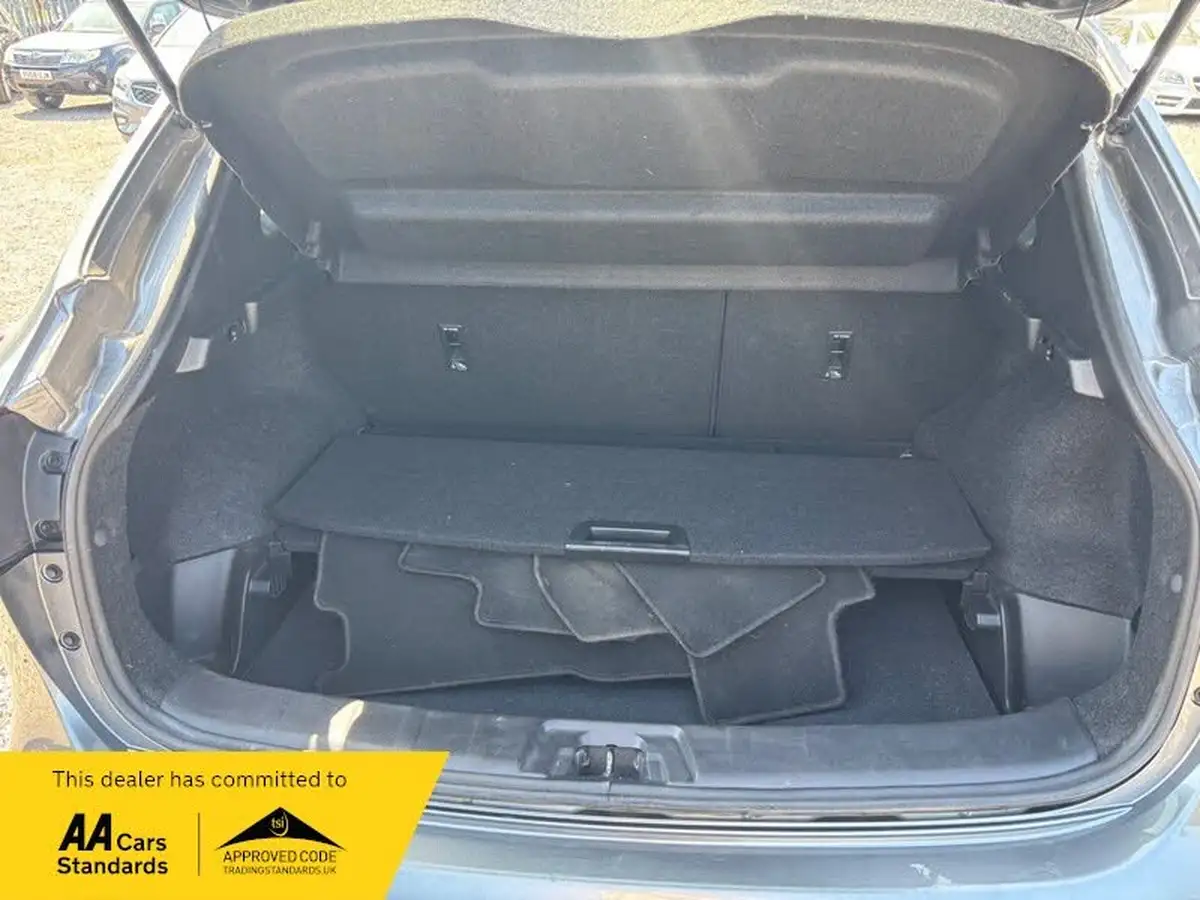 2016-nissan-qashqai-12-dig-t-n-connecta-big-17