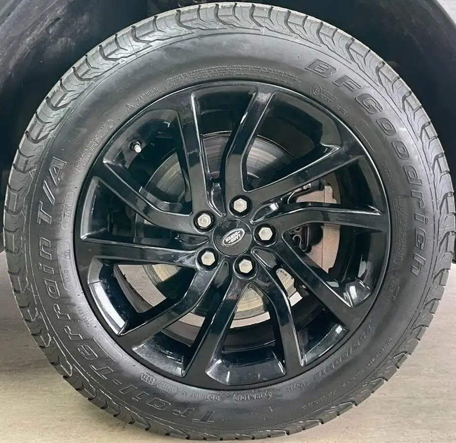 2018-land-rover-discovery-sport-20td4-se-tech-180ps-big-15
