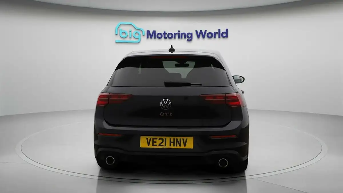 2021-volkswagen-golf-20-tsi-gti-dsg-big-6