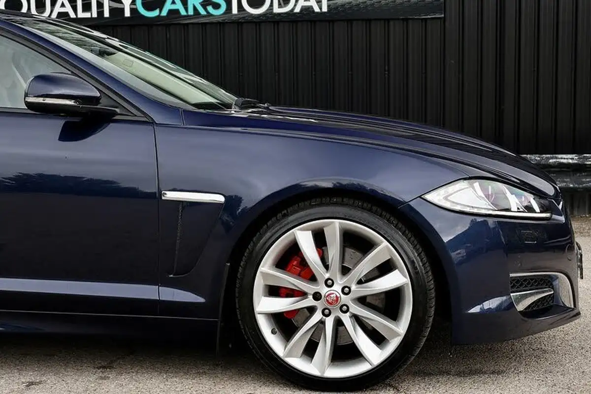 2014-jaguar-xf-30td-s-portfolio-saloon-4d-big-21