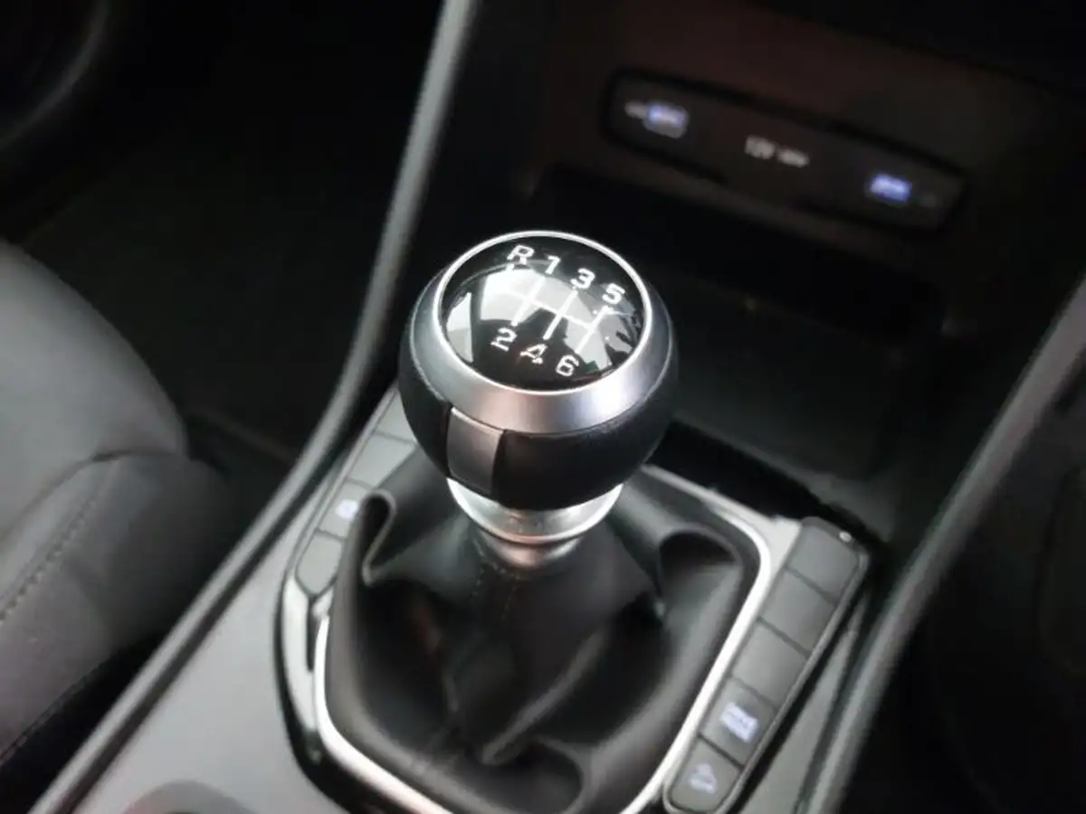 2023-hyundai-tucson-16-t-gdi-se-connect-150ps-big-17