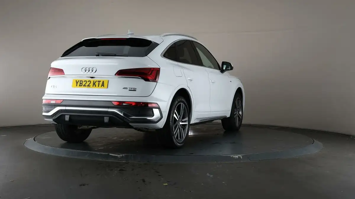 2022-audi-q5-20-45-tfsi-s-line-sportback-big-70