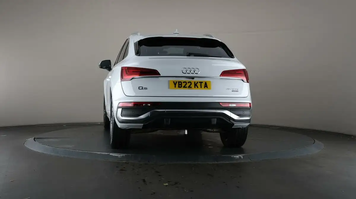 2022-audi-q5-20-45-tfsi-s-line-sportback-big-46