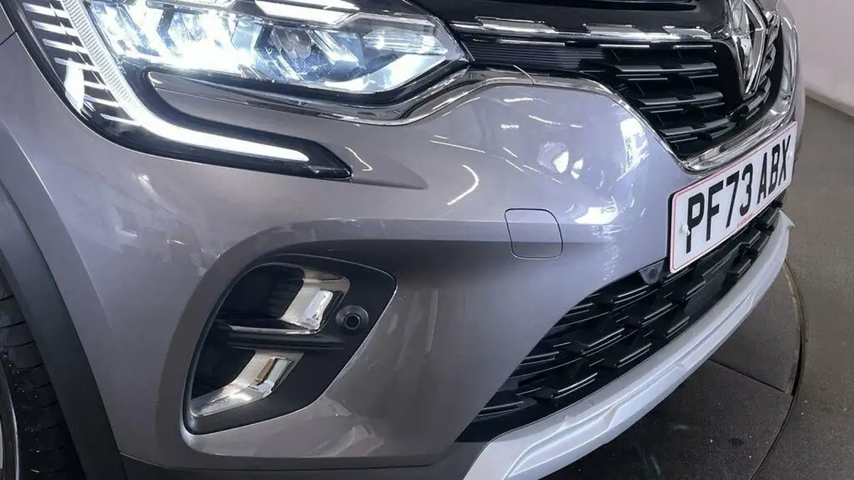 2023-renault-captur-16-techno-160ps-plug-in-big-10