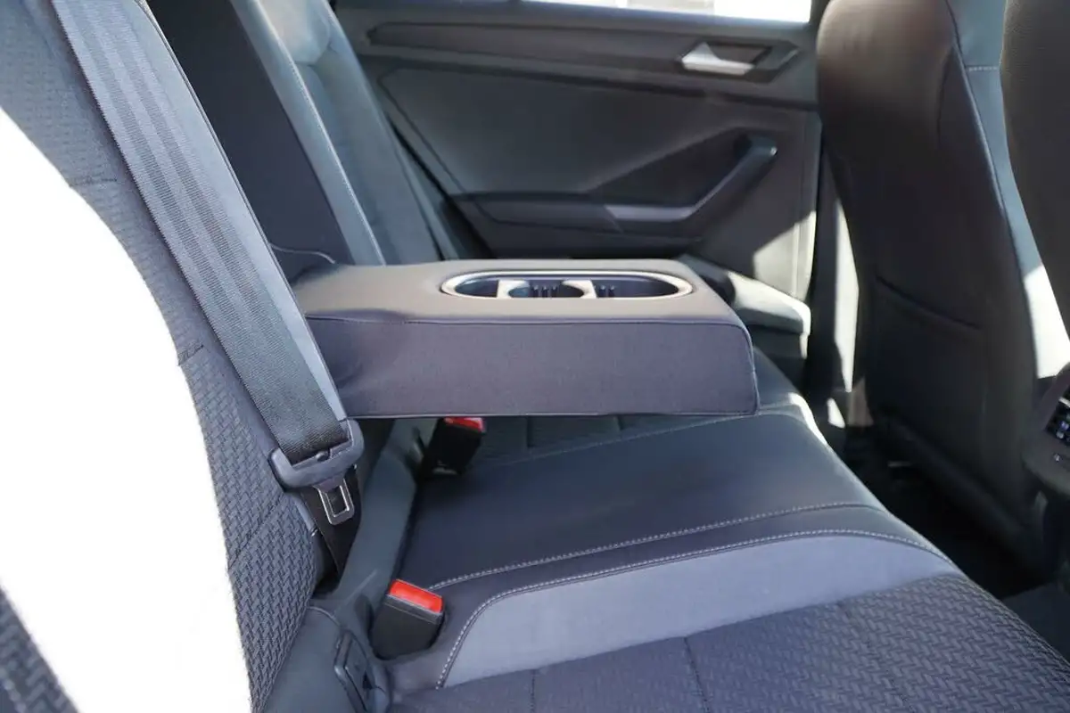 2020-volkswagen-t-roc-20tdi-r-line-dsg-big-40