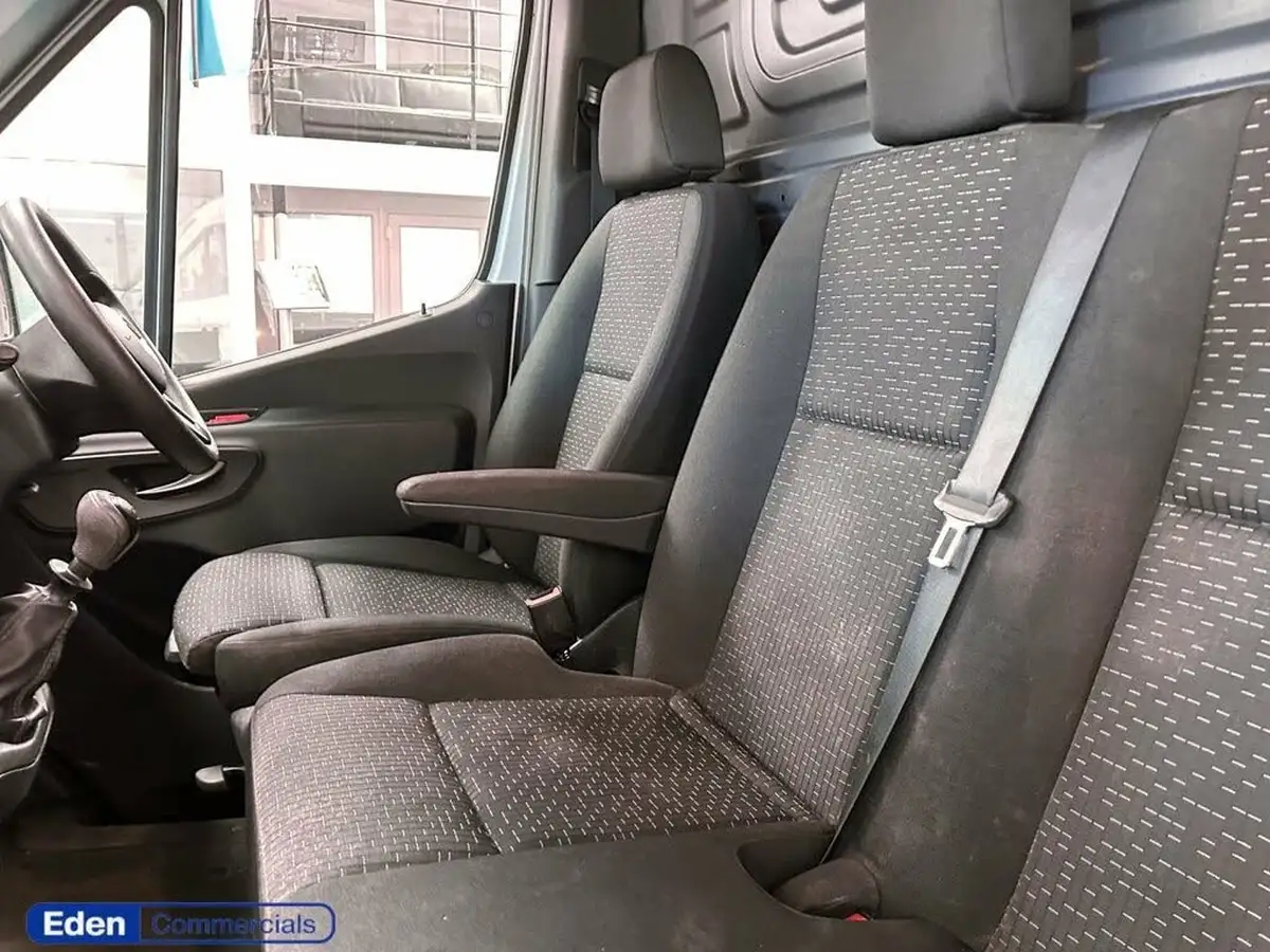 2021-mercedes-benz-sprinter-21cdi-314-l2h1-premium-big-11