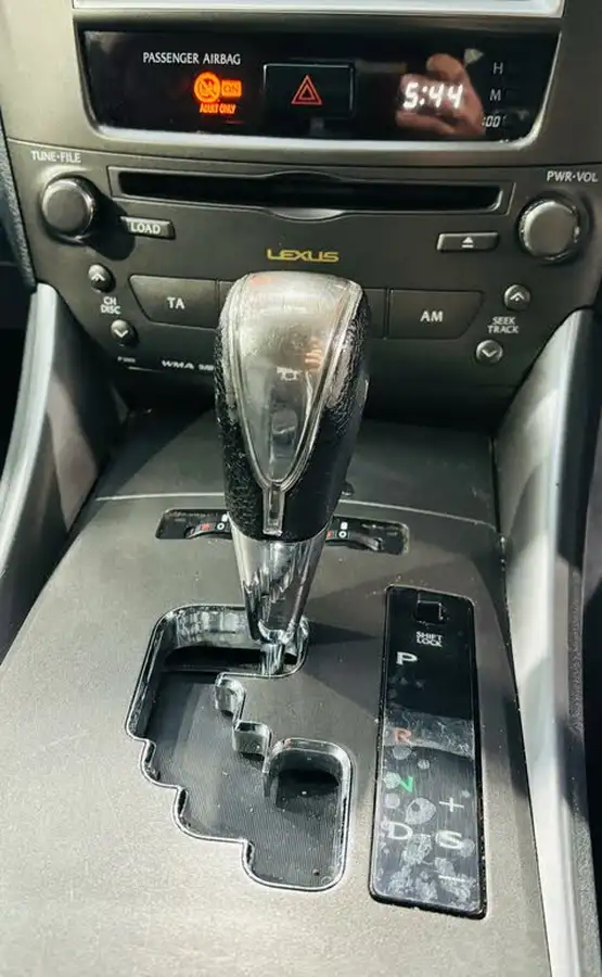2008-lexus-is-250-25-sr-auto-big-20