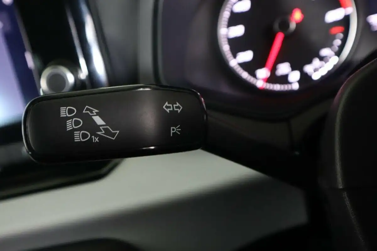2022-seat-ibiza-10-mpi-se-big-20