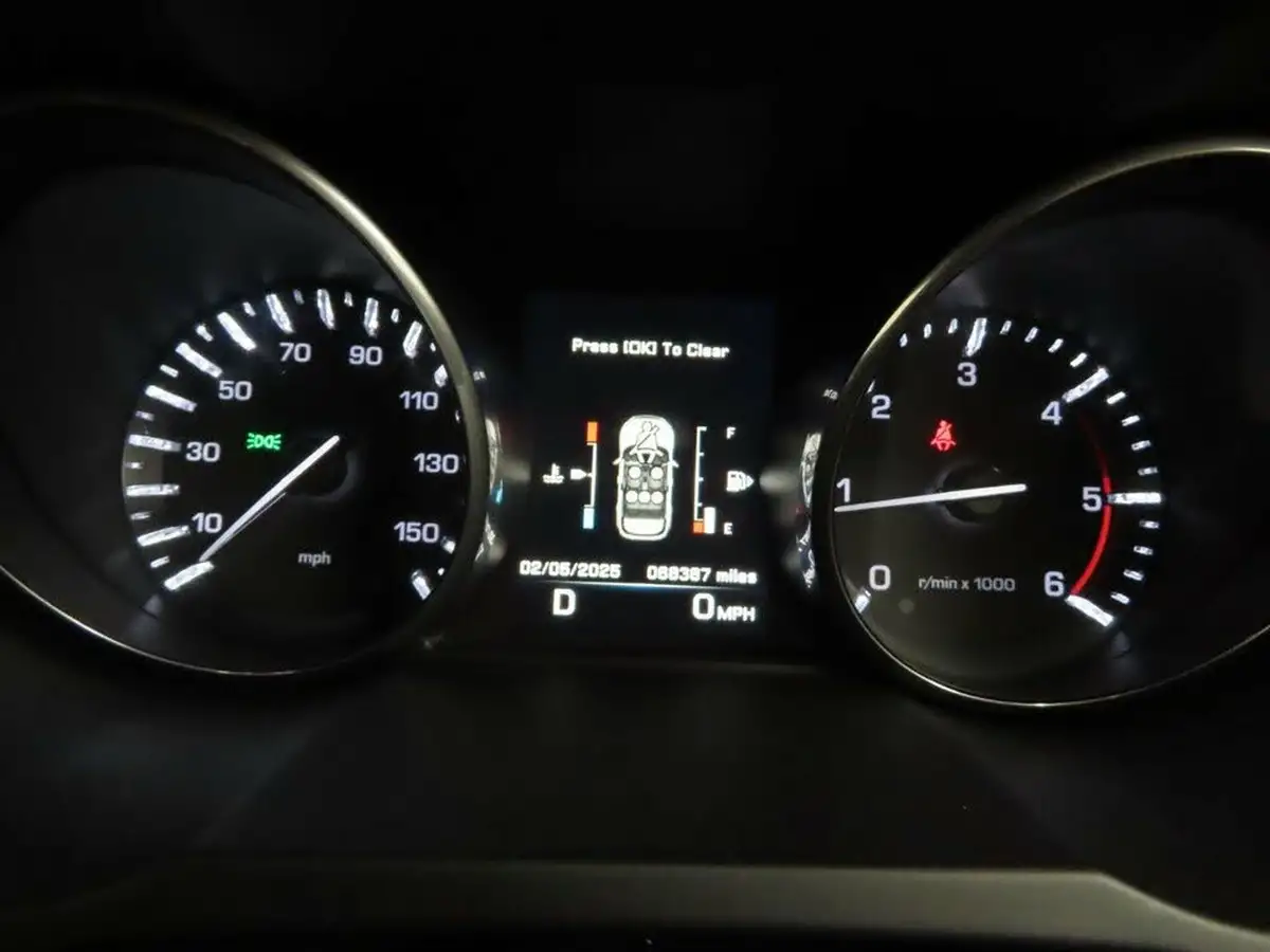 2015-land-rover-range-rover-evoque-22sd4-pure-tech-hatchback-5d-auto-big-20
