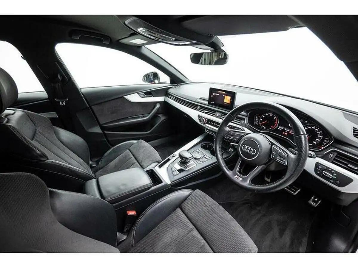 2018-audi-a4-avant-14-tfsi-s-line-tronic-big-24