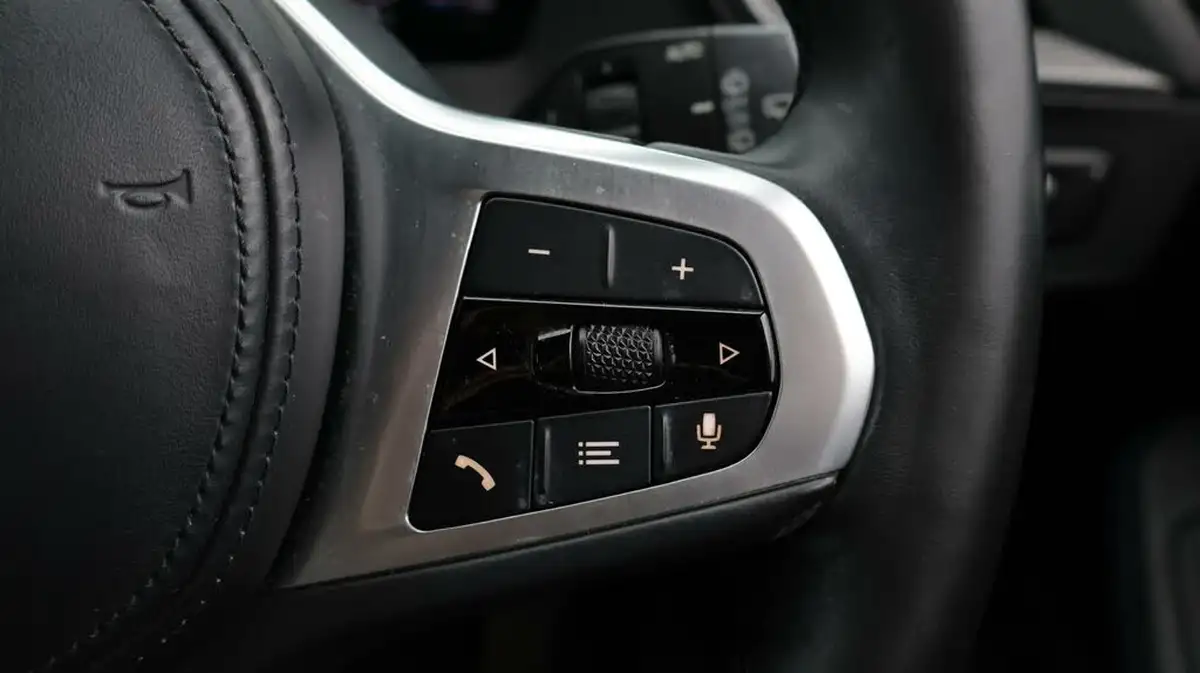 2022-bmw-1-series-15-118i-m-sport-lcp-pro-pack-big-23