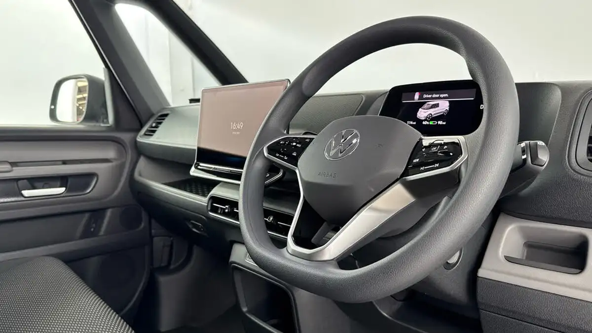 2025-volkswagen-id-buzz-cargo-e-commerce-286ps-79kwh-big-8