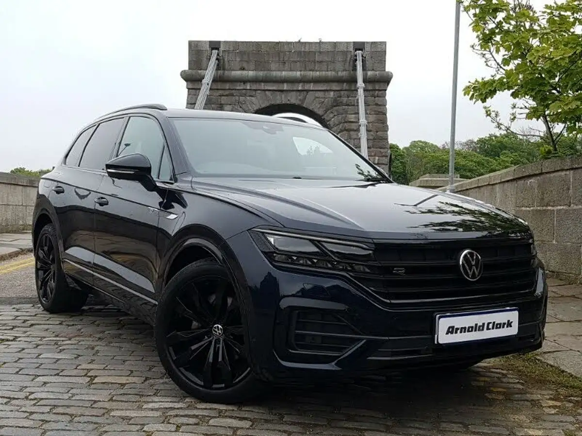 2022-volkswagen-touareg-30tdi-black-edition-286ps-big-0