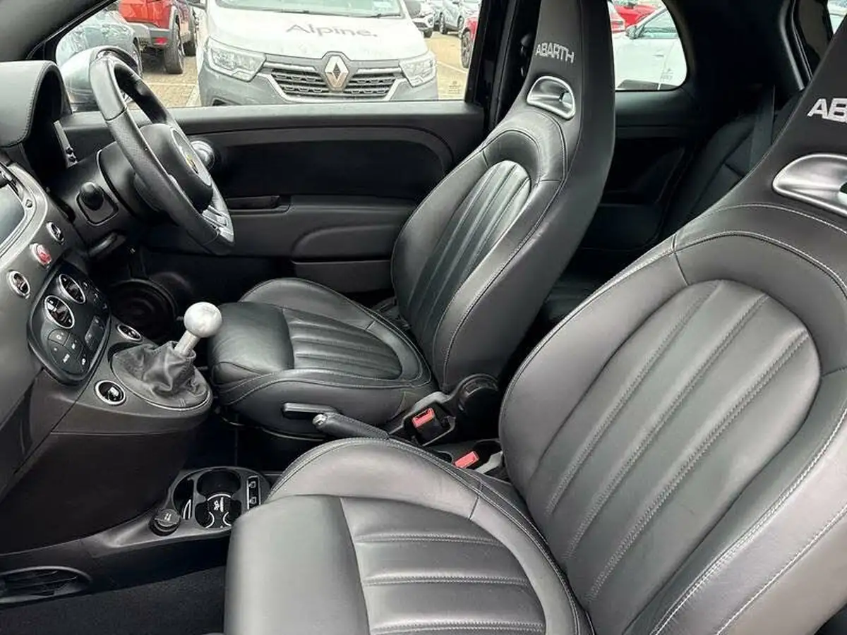 2020-abarth-595-14-tjet-turismo-big-15