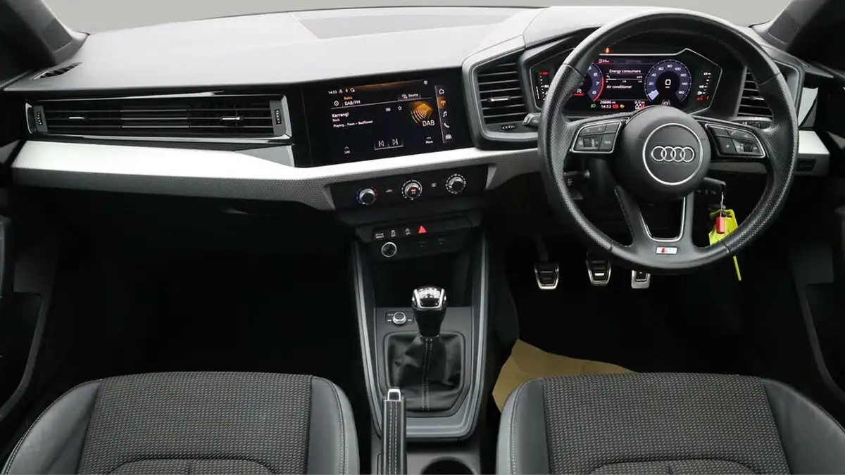 2021-audi-a1-10-30-tfsi-s-line-110ps-big-12