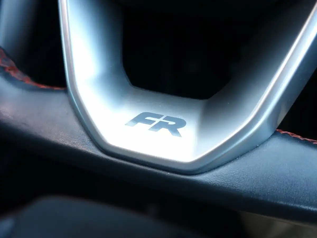 2021-seat-leon-15-tsi-evo-fr-sport-130ps-hatchback-big-43