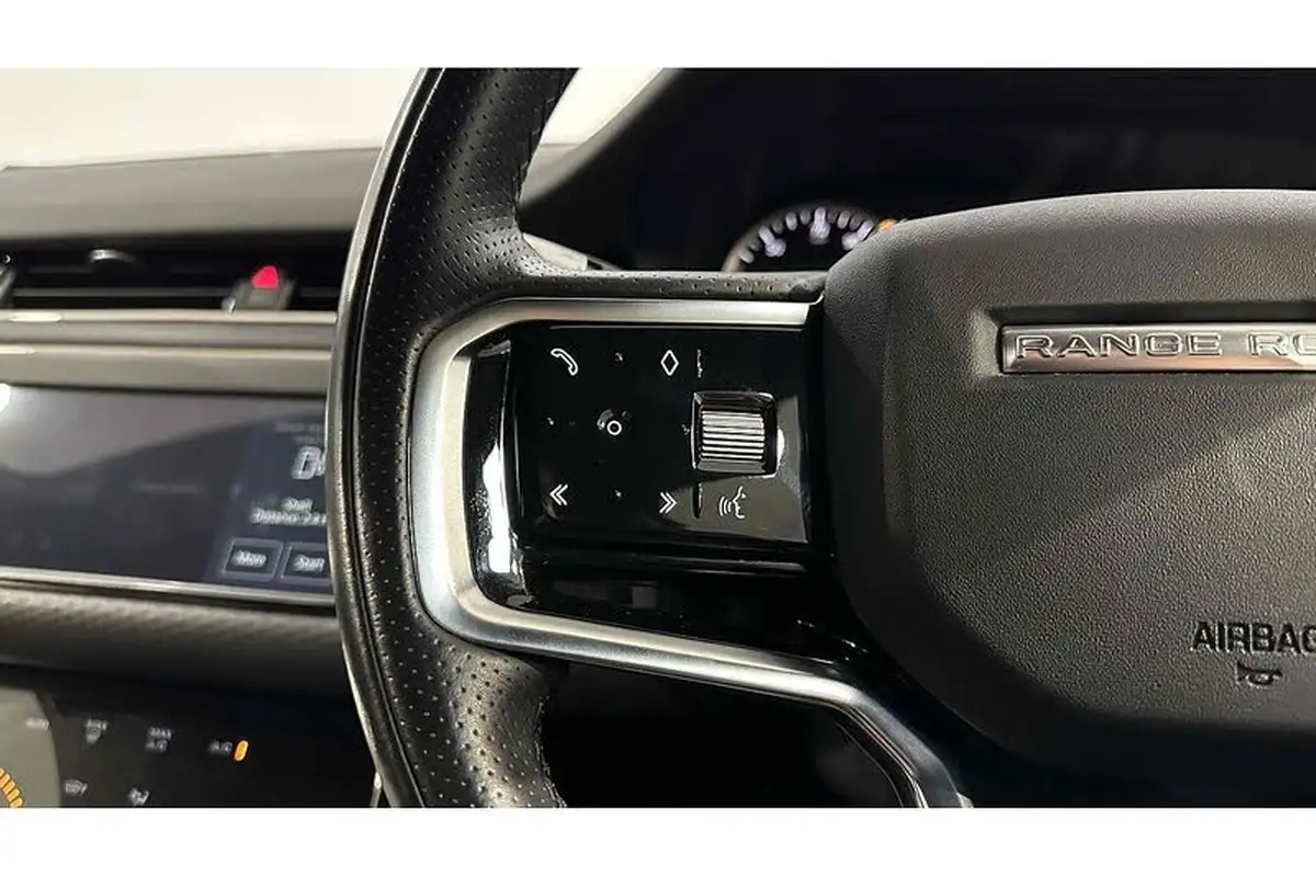 2021-land-rover-range-rover-evoque-20-p250-r-dynamic-s-big-39