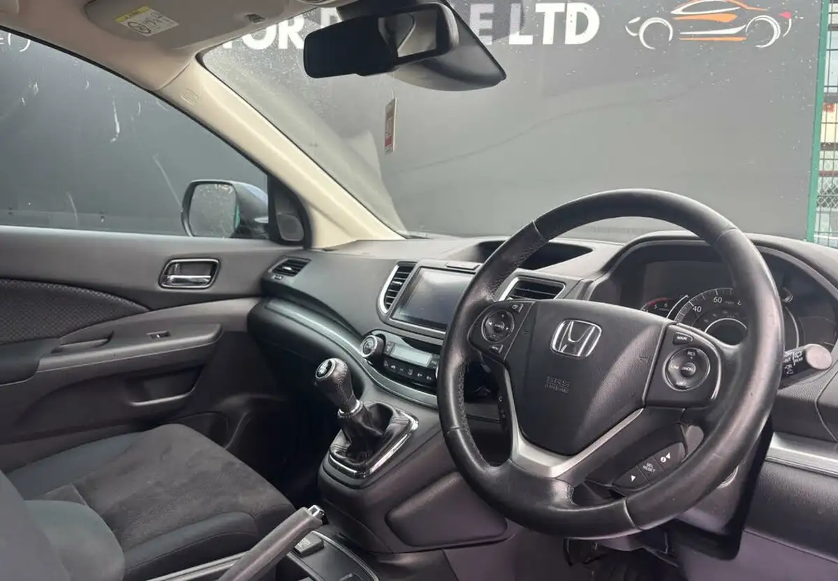 2015-honda-cr-v-16-i-dtec-se-honda-connect-120ps-big-11