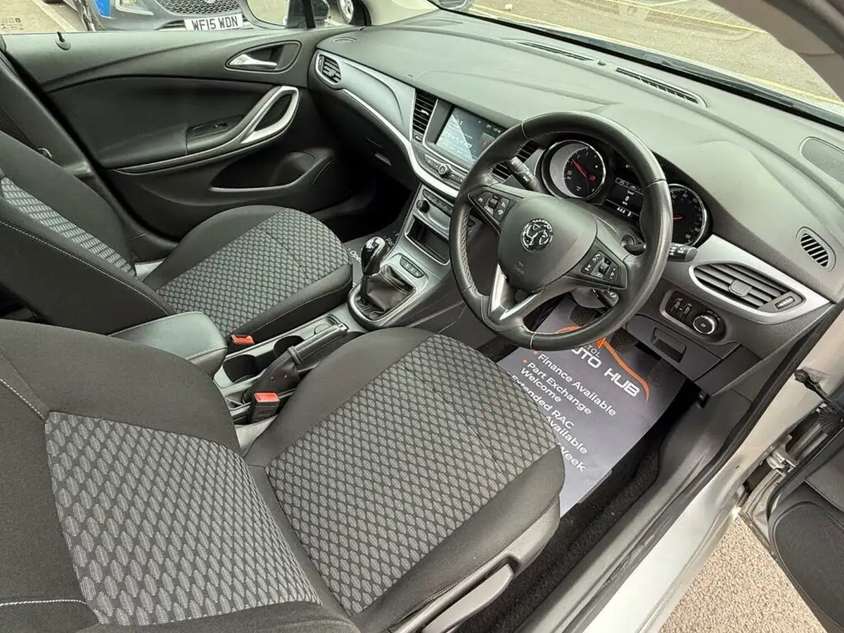 2021-vauxhall-astra-12-turbo-business-edition-nav-130ps-estate-big-10