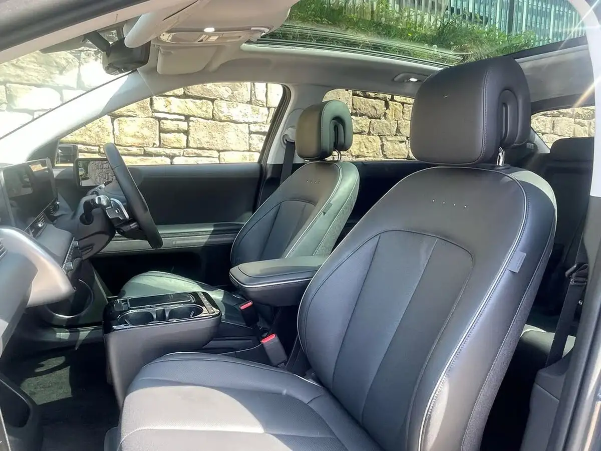 2024-hyundai-ioniq-5-e-ultimate-228ps-84kwh-tech-pack-max-rwd-big-28