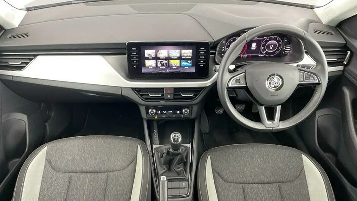 2020-skoda-kamiq-15-tsi-se-l-hatchback-big-7