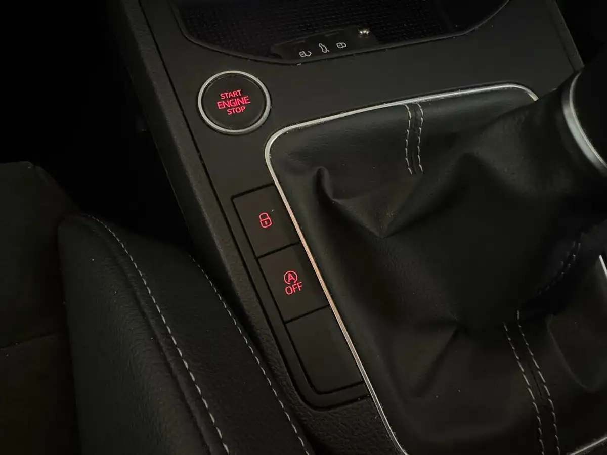 2022-seat-ibiza-10-tsi-xcellence-95ps-big-18