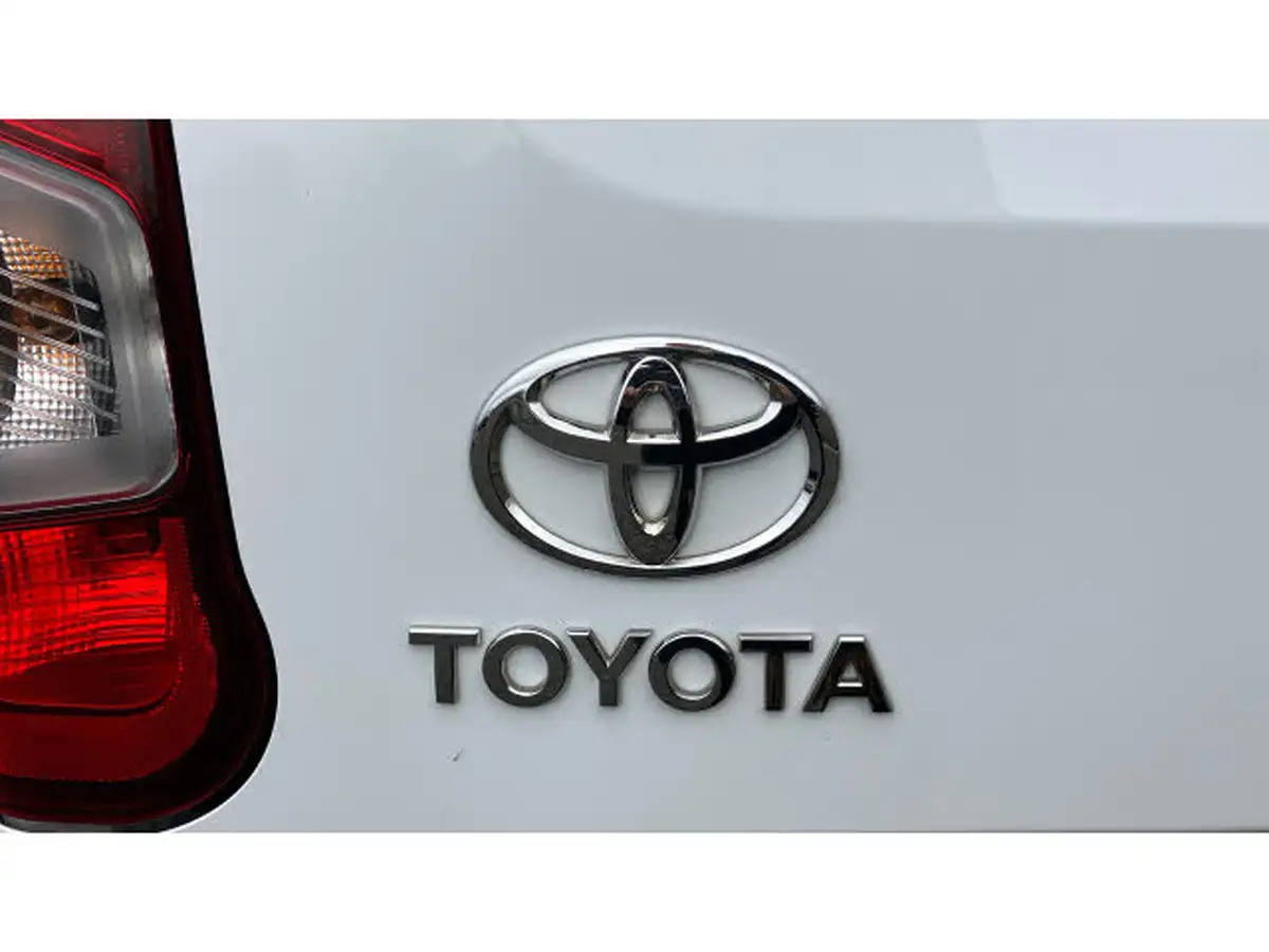 2021-toyota-proace-city-e-icon-big-20