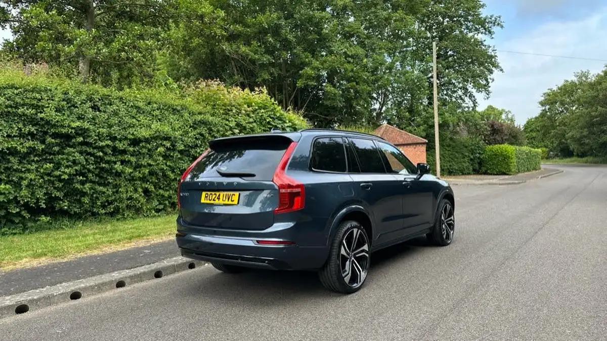 2024-volvo-xc90-20-b6-ultimate-big-45