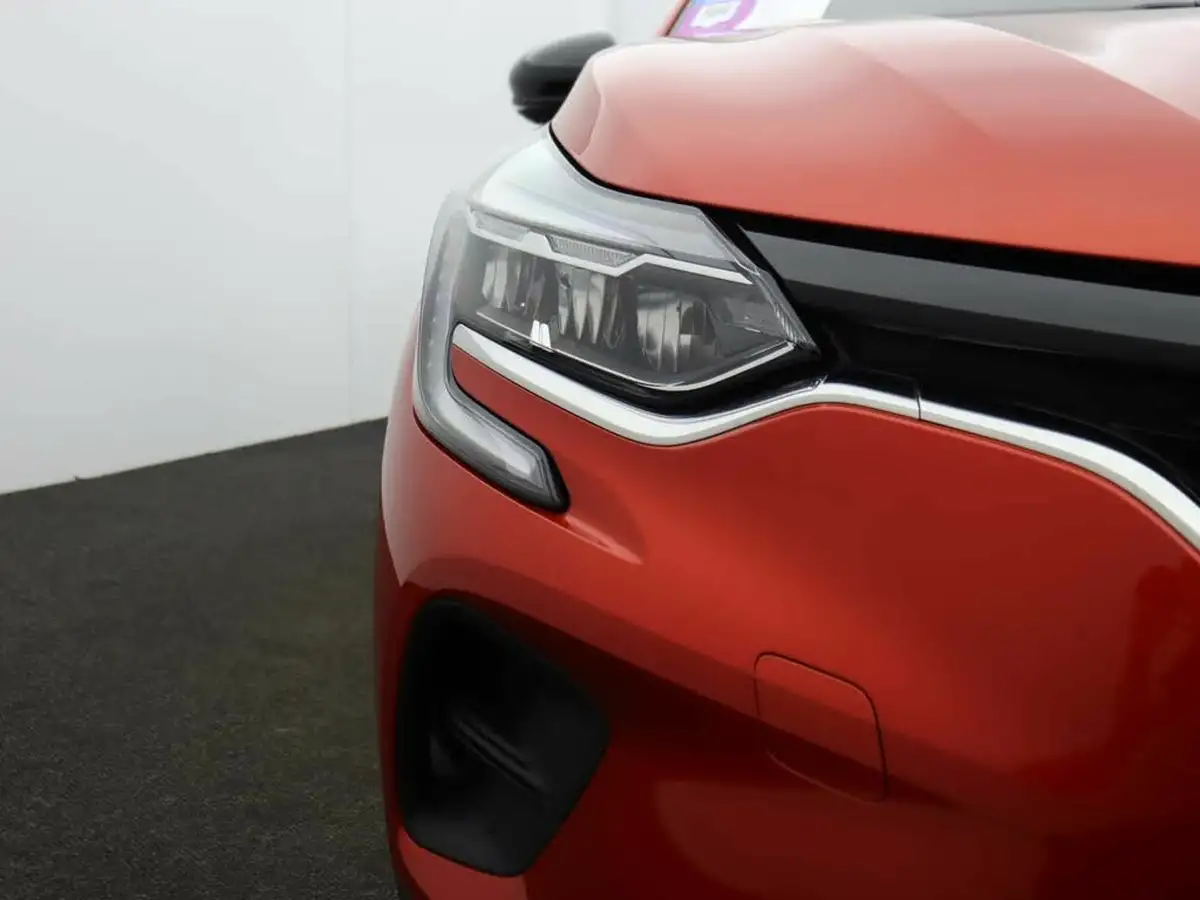 2022-renault-captur-13-tce-iconic-edition-big-48