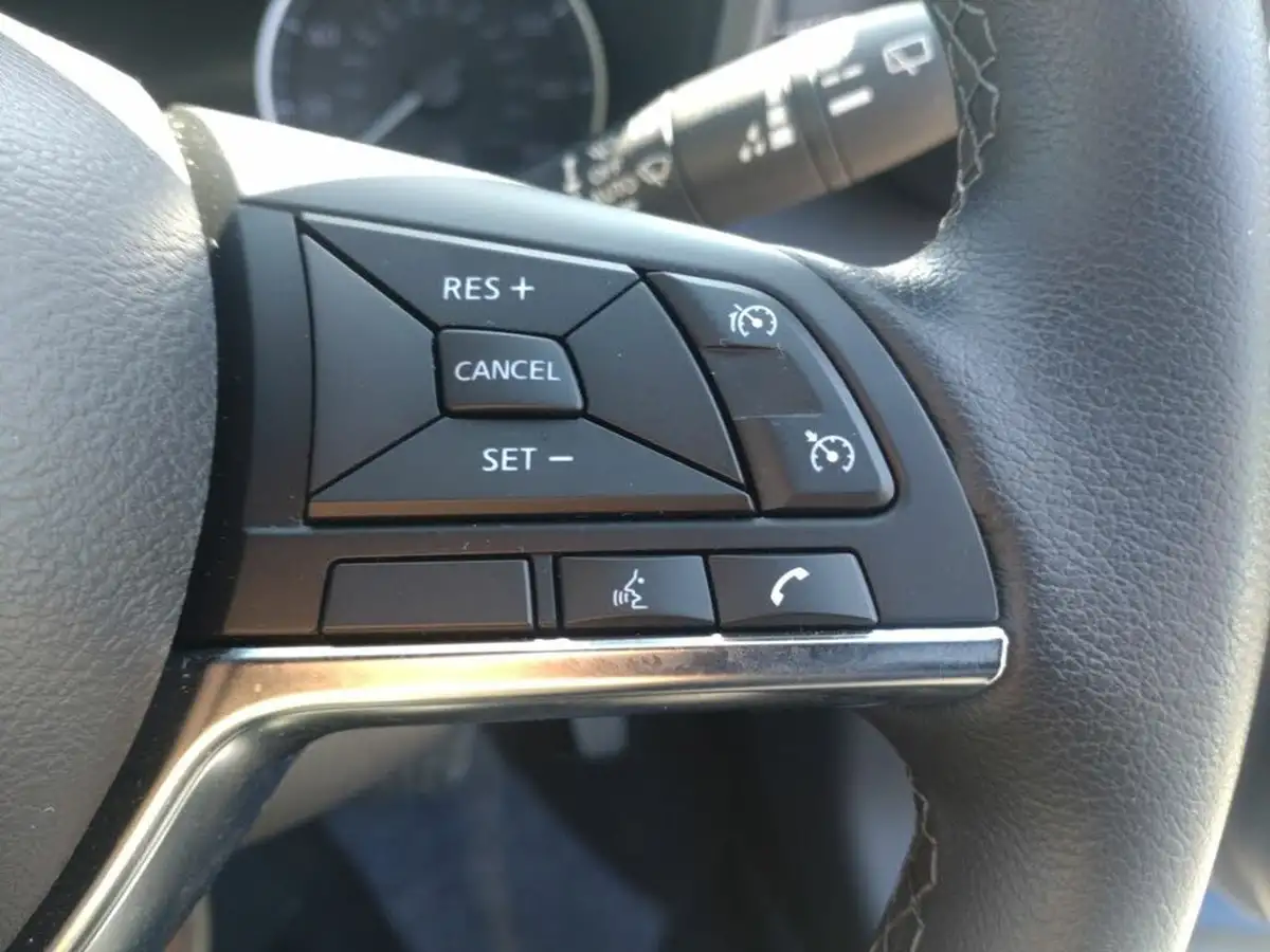 2023-nissan-juke-16-hybrid-n-connecta-big-10