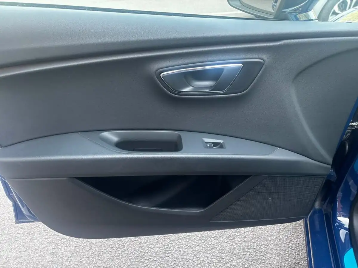 2018-seat-leon-14-ecotsi-xcellence-technology-estate-dsg-big-38