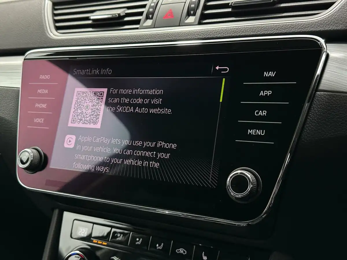 2020-skoda-superb-14-tsi-se-technology-estate-big-20