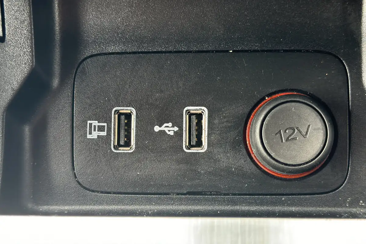 2023-mg-hs-15t-gdi-trophy-258ps-plug-in-hybrid-auto-big-21