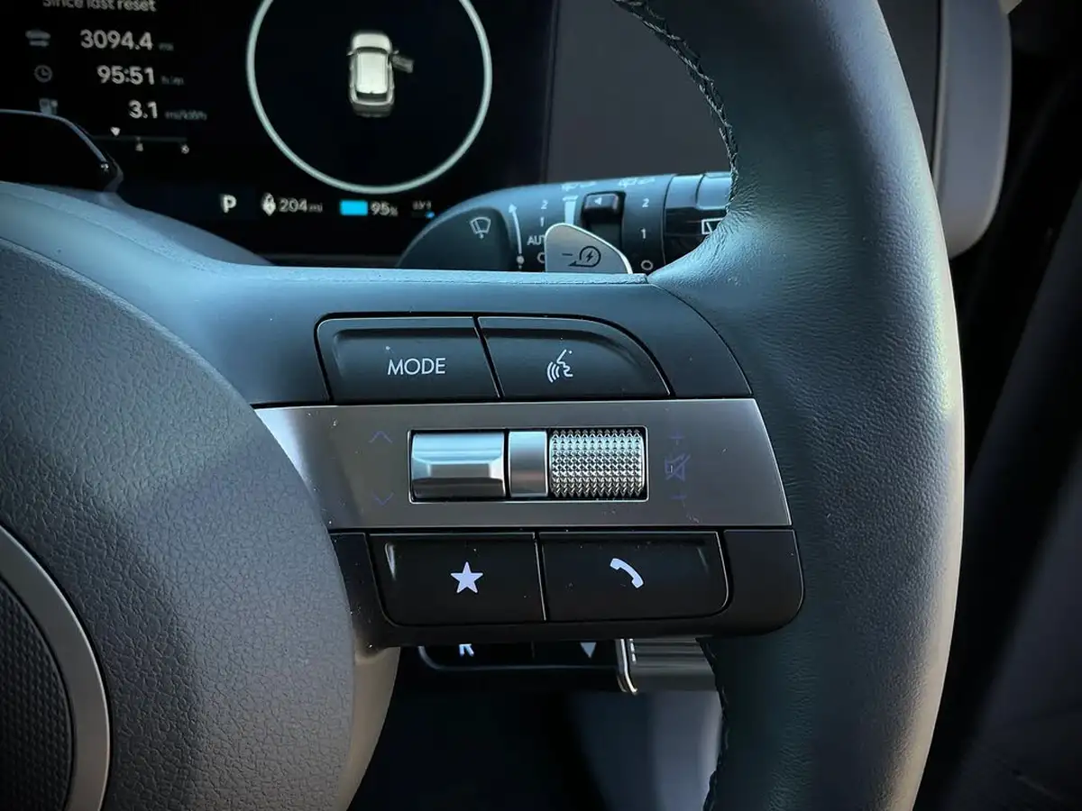 2024-hyundai-kona-e-ultimate-218ps-65kwh-big-24