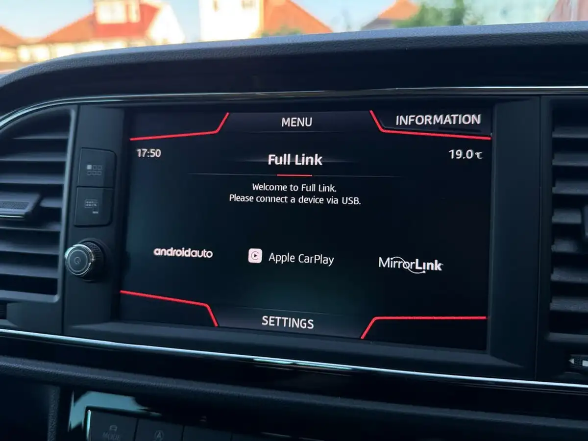 2019-seat-leon-15-tsi-evo-fr-sport-150ps-hatchback-dsg-big-52