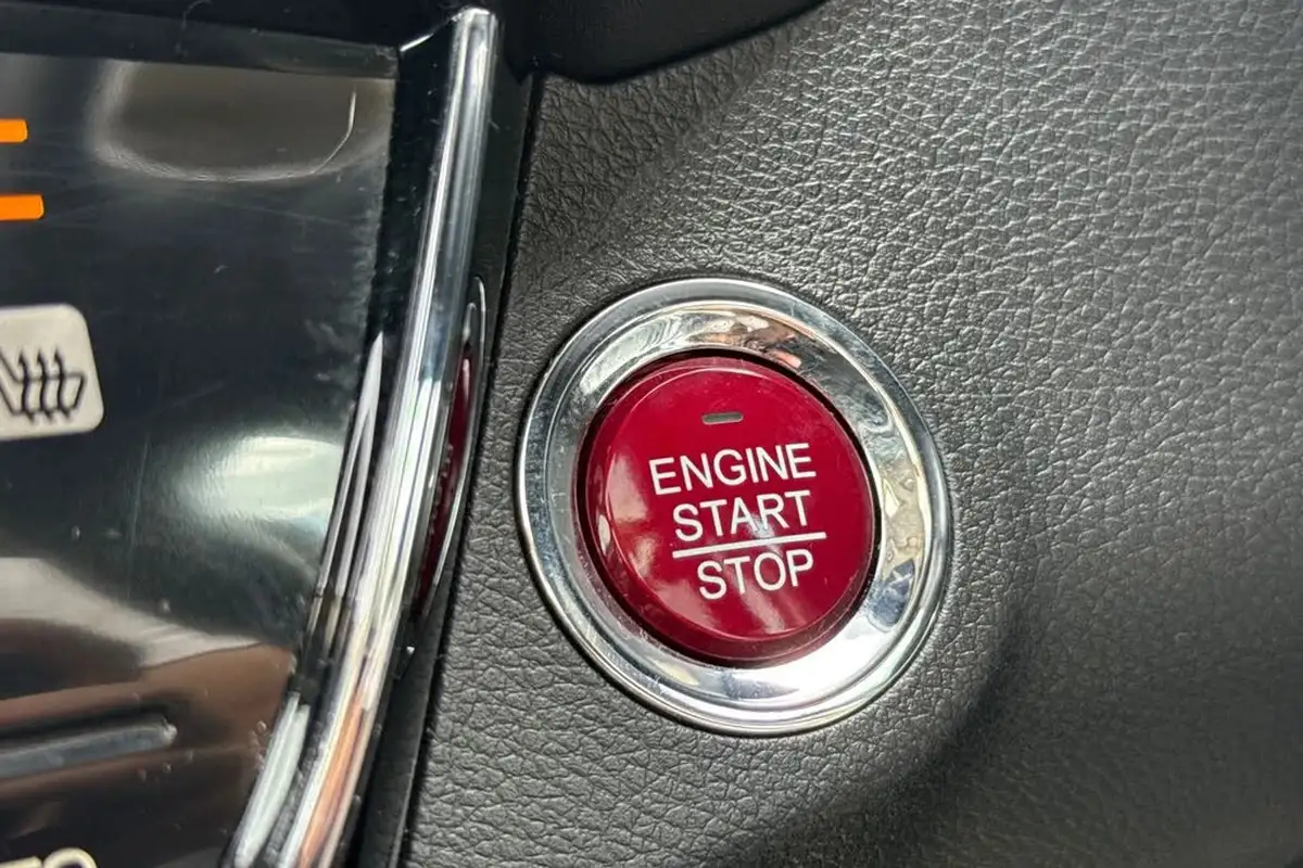 2016-honda-hr-v-15-i-vtec-ex-big-31