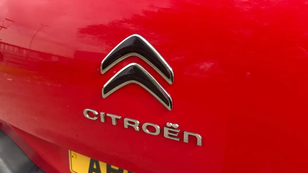 2018-citroen-c3-aircross-12-puretech-feel-110ps-ss-eat6-big-25