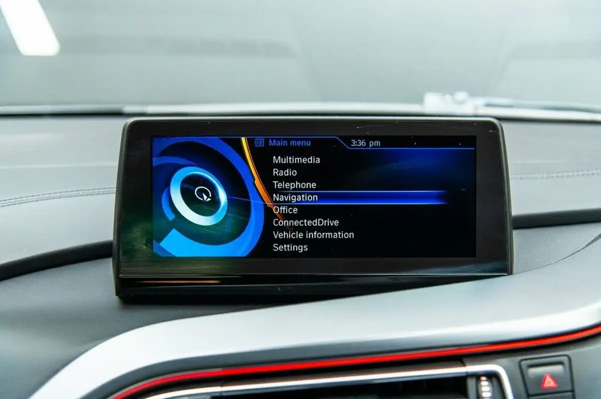 2018-bmw-i8-15-362bhp-coupe-big-38