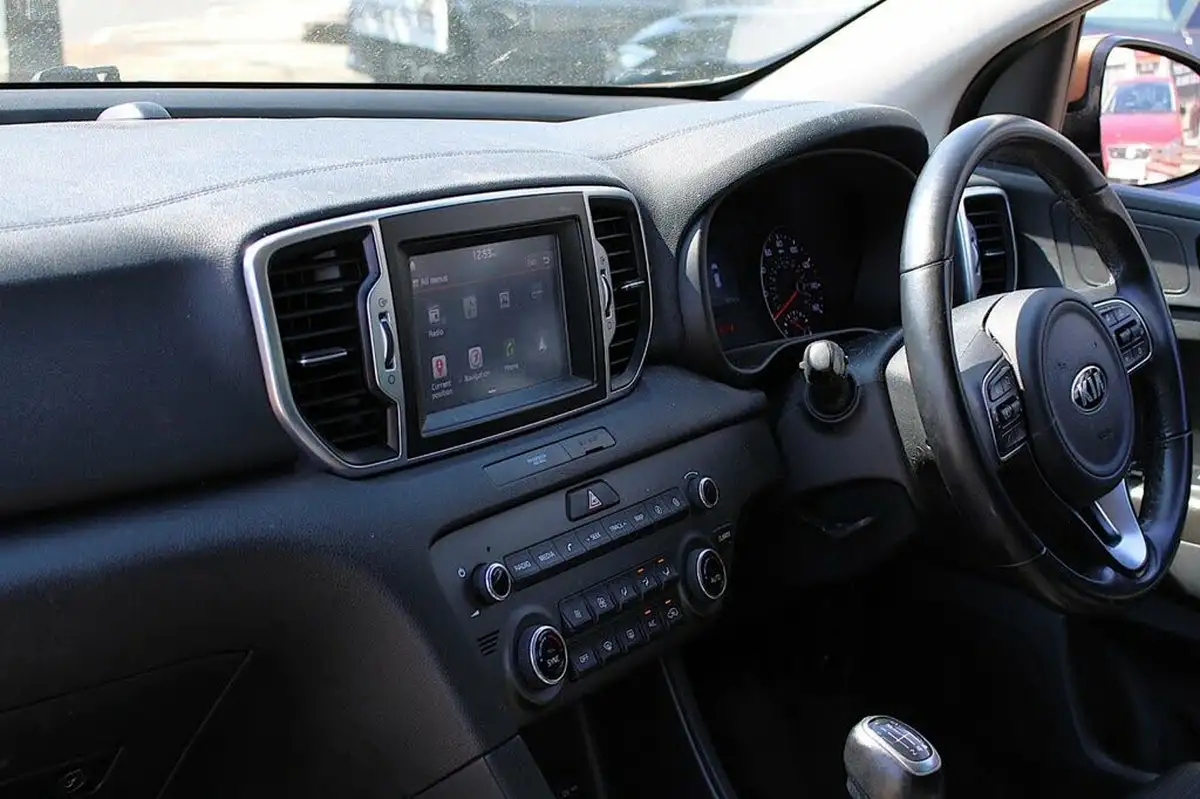 2017-kia-sportage-20crdi-kx-2-big-9