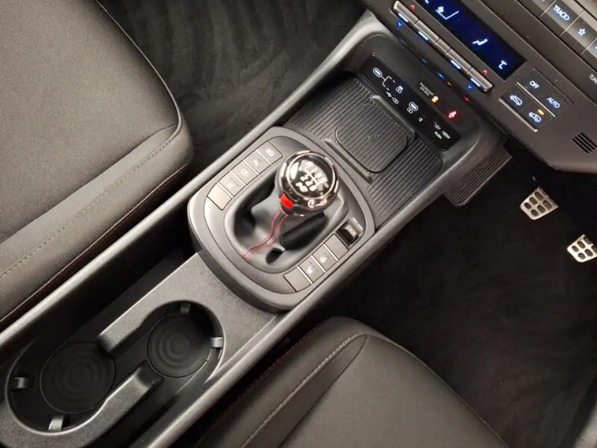 2024-hyundai-kona-10-t-gdi-n-line-120ps-big-10