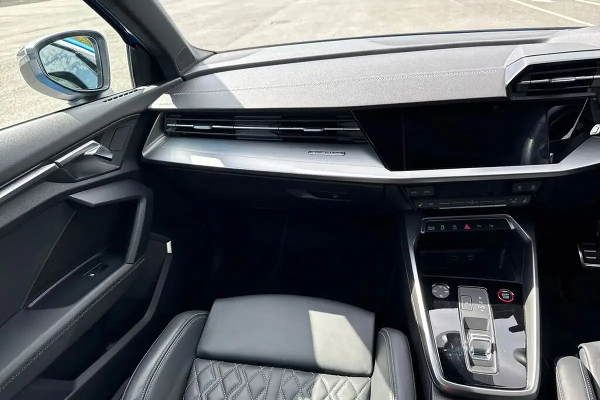 2021-audi-s3-20-tfsi-sportback-5d-big-18
