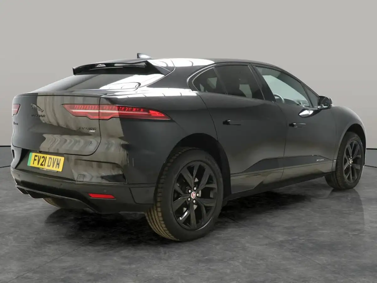2021-jaguar-i-pace-ev400-hse-big-11
