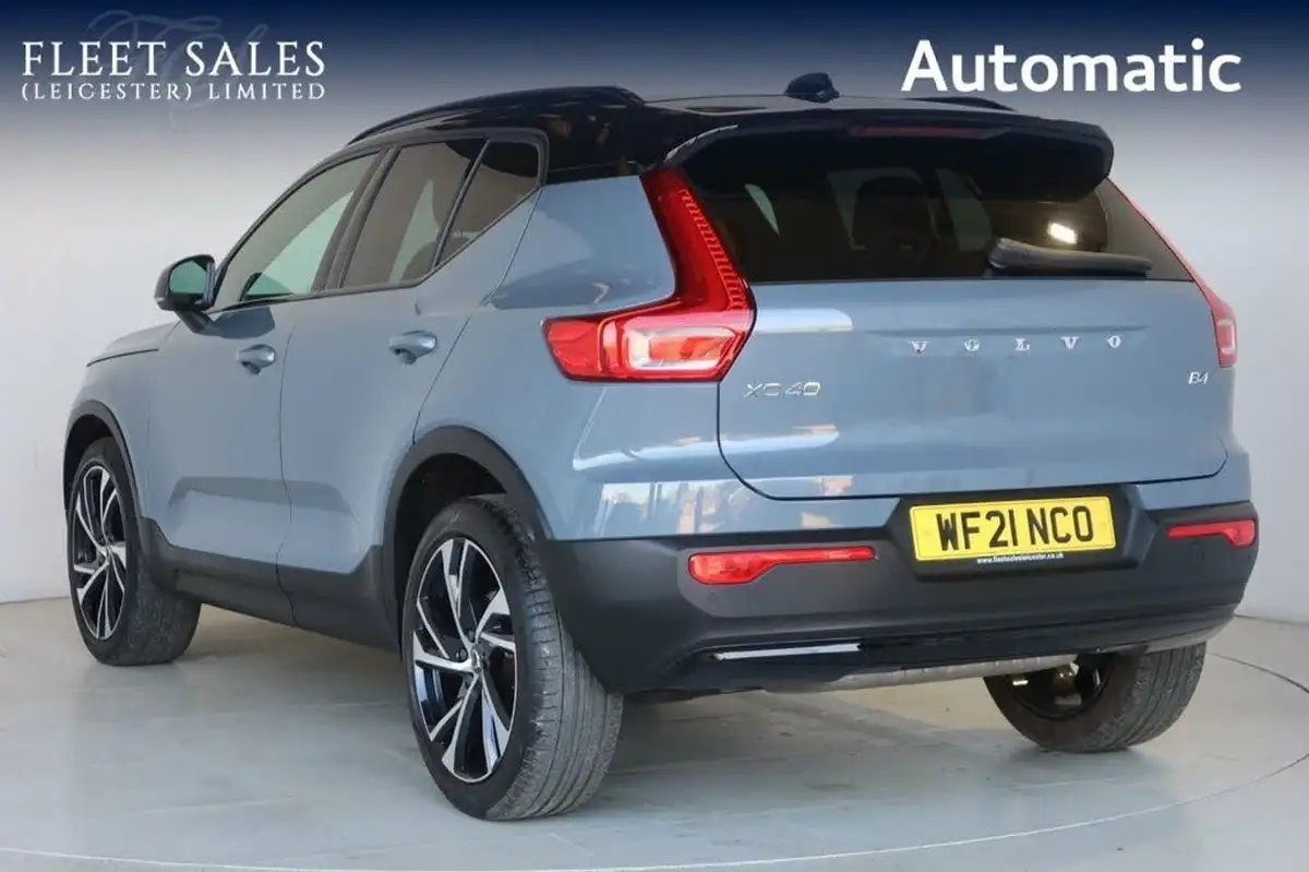 2021-volvo-xc40-20-b4-r-design-pro-194bhp-auto-big-3