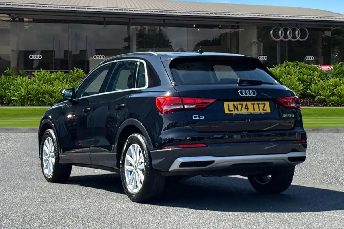 2024-audi-q3-15-35-tfsi-sport-station-wagon-s-tronic-big-1