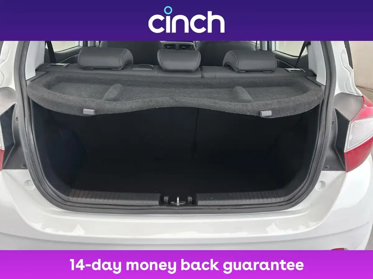 2021-hyundai-i10-12-se-connect-big-20